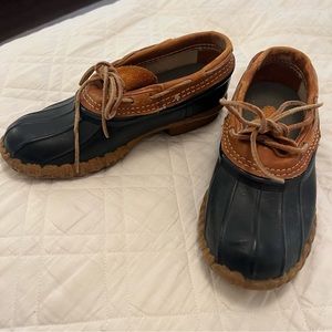 Women L.L. Bean Boots Gumshoes Bean Boots Size 6 M USA Moc Tan Navy Blue